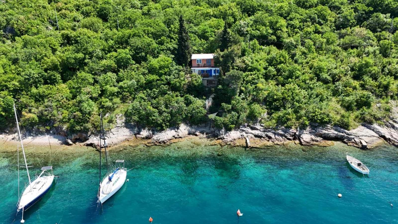 Sea House Bassi Ferienhaus *